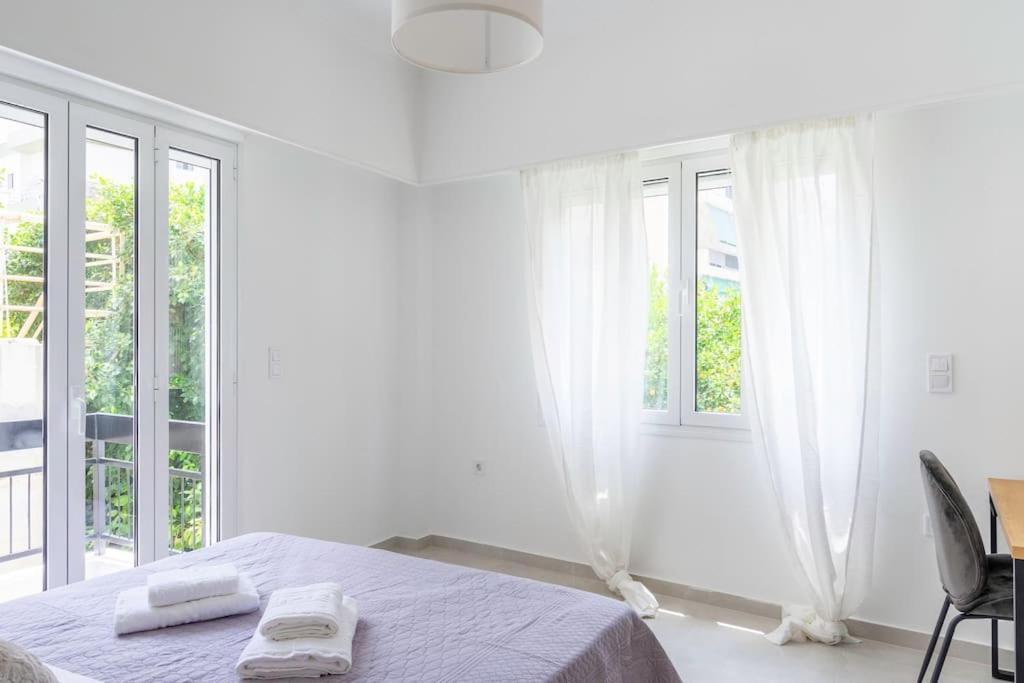 Alimos Sun-Filled Apartment أثينا المظهر الخارجي الصورة